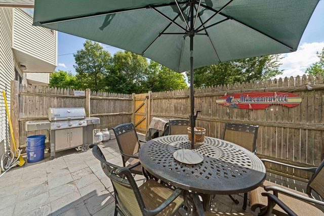 90 Sea Street 126, Weymouth, MA 02191