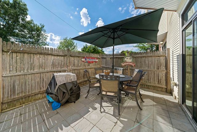 90 Sea Street 126, Weymouth, MA 02191