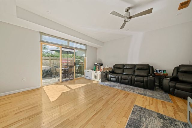 90 Sea Street 126, Weymouth, MA 02191