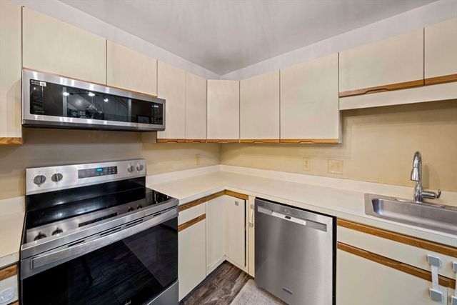 90 Sea Street 126, Weymouth, MA 02191