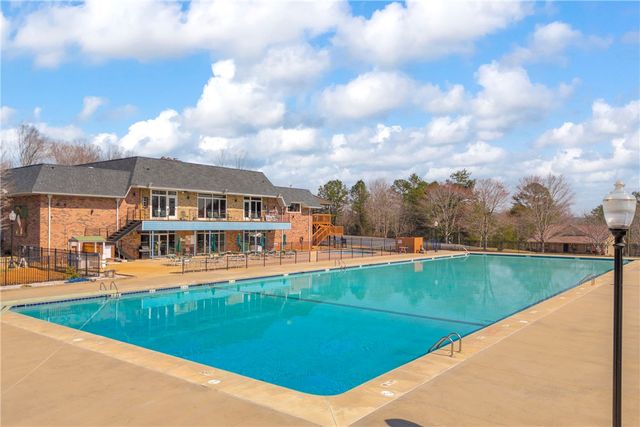 707 Norton Drive, Westminster, SC 29693