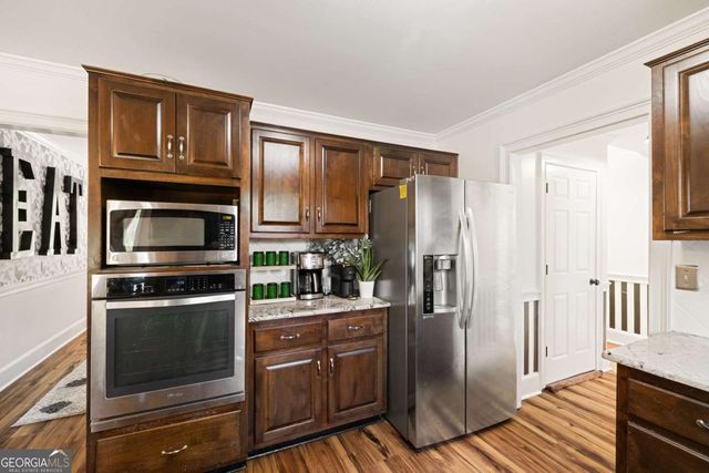 136 Hidden Lake Drive, Hull, GA 30646