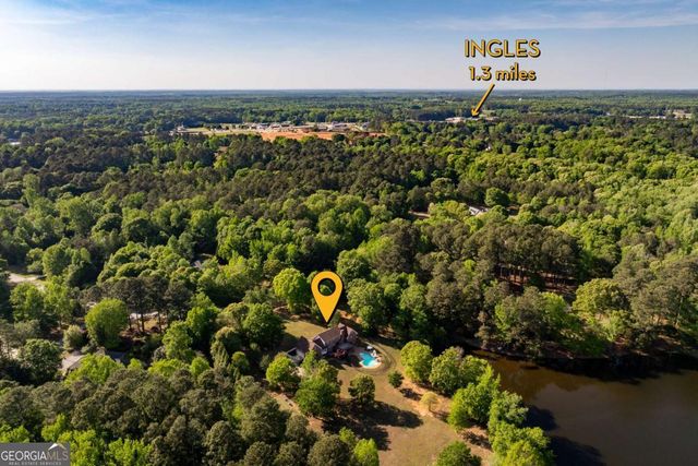 136 Hidden Lake Drive, Hull, GA 30646