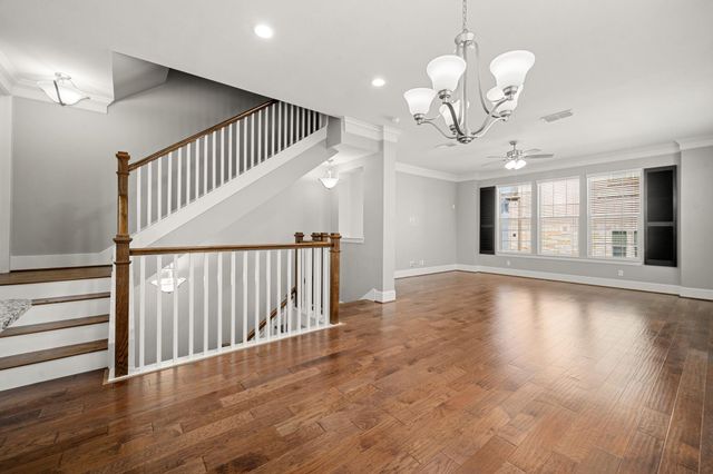 6703 Highclere Manor Lane, Houston, TX 77055