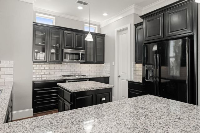 6703 Highclere Manor Lane, Houston, TX 77055