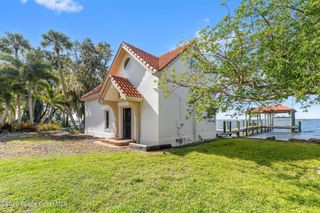 10285 S Tropical Trail, Merritt Island, FL 32952