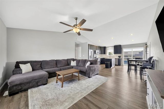 412 Split Rail Drive, Wright City, MO 63390