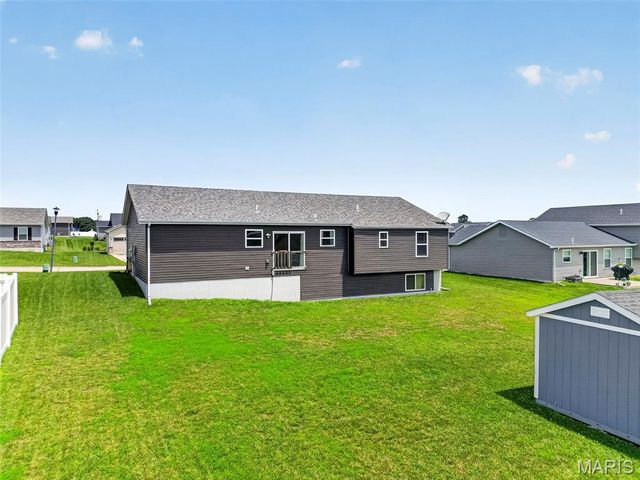 412 Split Rail Drive, Wright City, MO 63390