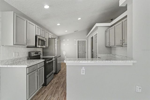 2747 CALLAWAY LANE, Kissimmee, FL 34744