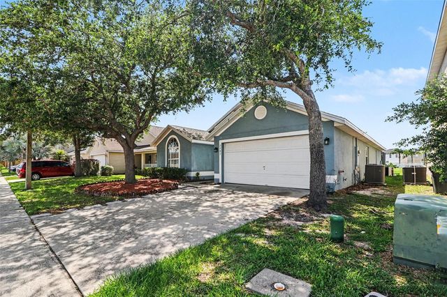 2747 CALLAWAY LANE, Kissimmee, FL 34744