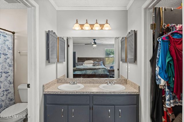 2084 TICKFORD Street, Middleburg, FL 32068