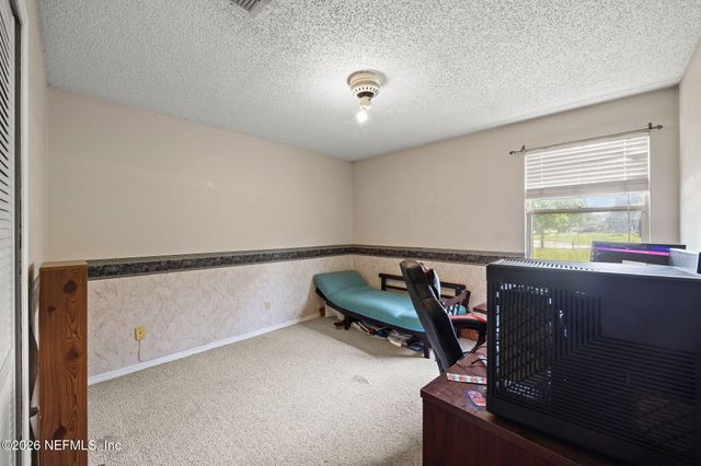 2084 TICKFORD Street, Middleburg, FL 32068