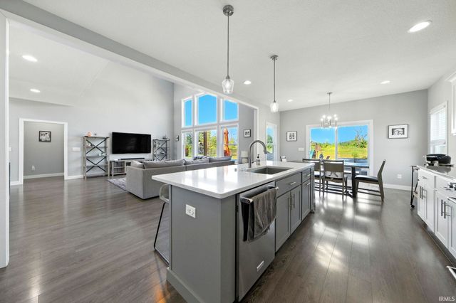 2839 Costa Place, Fort Wayne, IN 46845