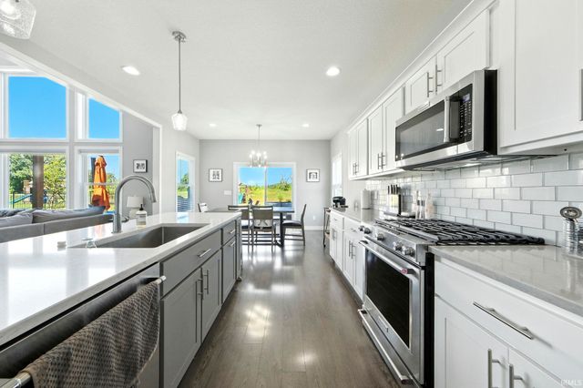 2839 Costa Place, Fort Wayne, IN 46845