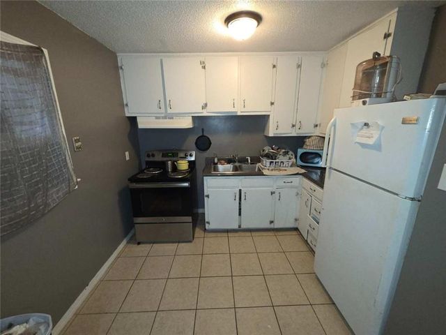 616 Masterson Avenue, Chickasaw, AL 36611