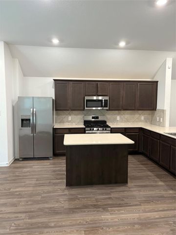 16154 Dockside Street, Crosby, TX 77532