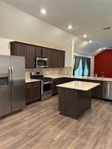 16154 Dockside Street, Crosby, TX 77532