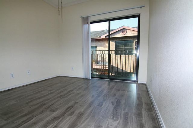 9400 Bellaire Boulevard 508, Houston, TX 77036