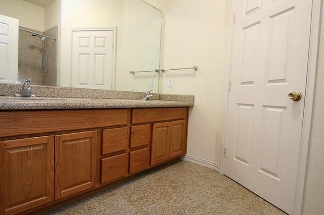 9400 Bellaire Boulevard 508, Houston, TX 77036