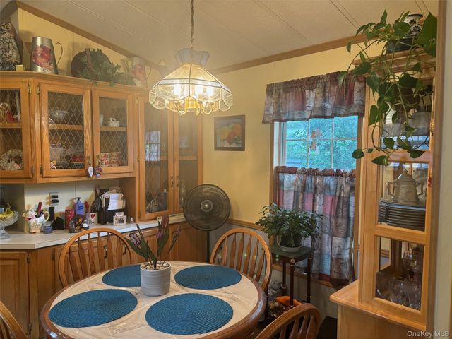 1661 Old Country Road 189, Riverhead, NY 11901