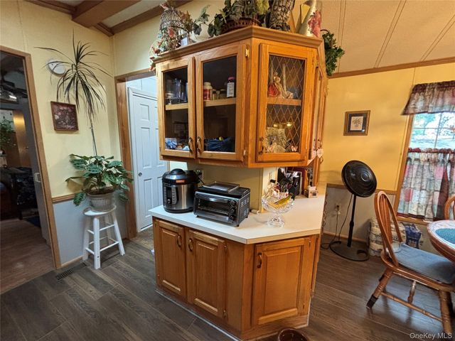 1661 Old Country Road 189, Riverhead, NY 11901
