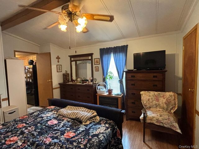 1661 Old Country Road 189, Riverhead, NY 11901