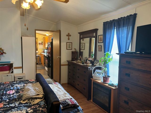 1661 Old Country Road 189, Riverhead, NY 11901