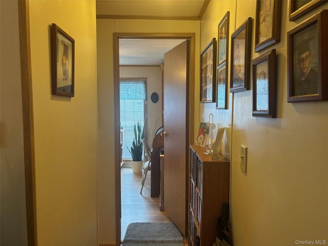 1661 Old Country Road 189, Riverhead, NY 11901