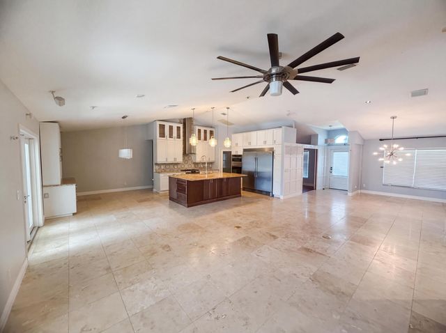 2902 Serenity Circle S, Fort Pierce, FL 34981