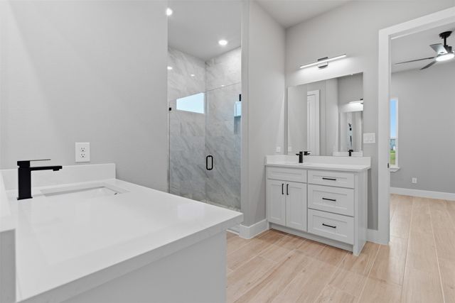 5825 Grey Wolf Court, Fort Worth, TX 76140