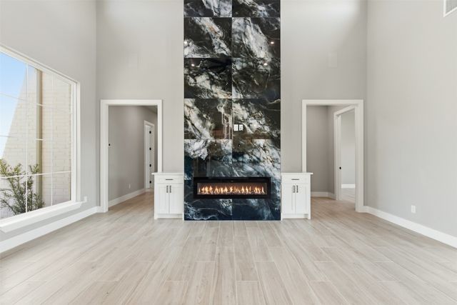 5825 Grey Wolf Court, Fort Worth, TX 76140