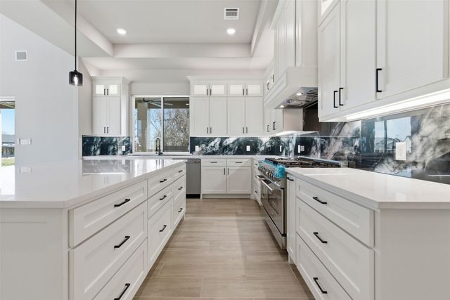 5825 Grey Wolf Court, Fort Worth, TX 76140