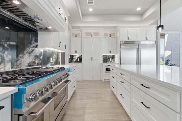 5825 Grey Wolf Court, Fort Worth, TX 76140