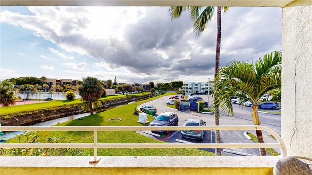 10765 SW 108th Avenue 208, Miami, FL 33176