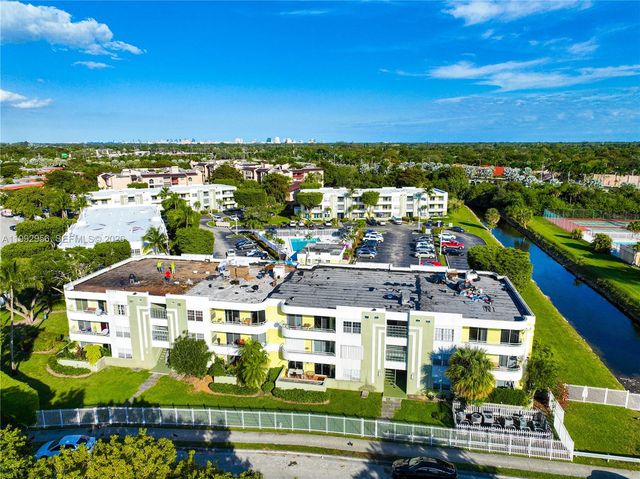10765 SW 108th Avenue 208, Miami, FL 33176
