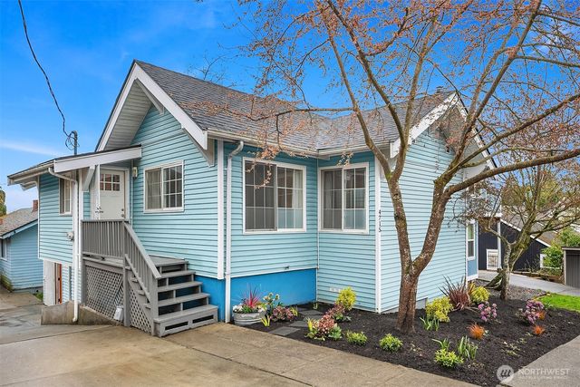 4715 S Orcas Street, Seattle, WA 98118