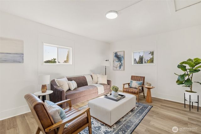 4715 S Orcas Street, Seattle, WA 98118