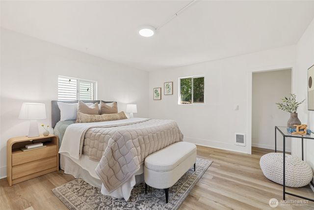 4715 S Orcas Street, Seattle, WA 98118