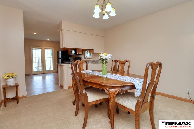 720 W Chadderton Drive, Lincoln, NE 68521