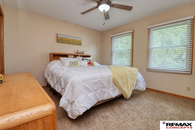 720 W Chadderton Drive, Lincoln, NE 68521