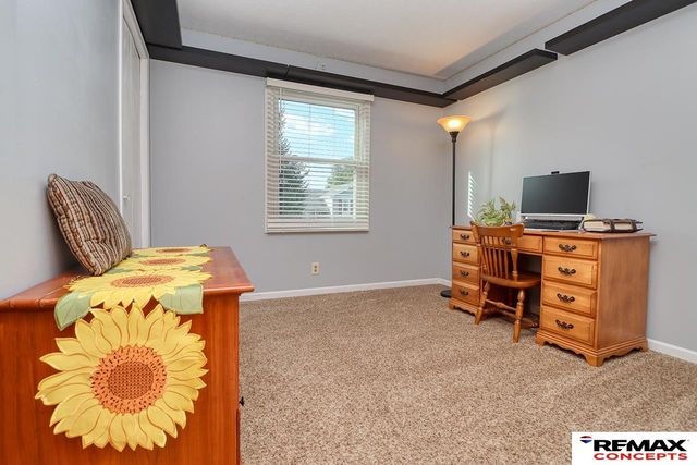720 W Chadderton Drive, Lincoln, NE 68521