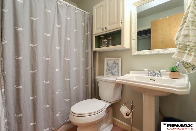 720 W Chadderton Drive, Lincoln, NE 68521