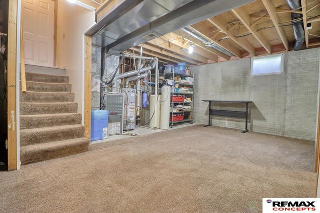 720 W Chadderton Drive, Lincoln, NE 68521