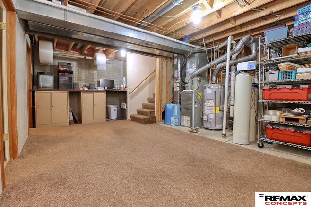 720 W Chadderton Drive, Lincoln, NE 68521