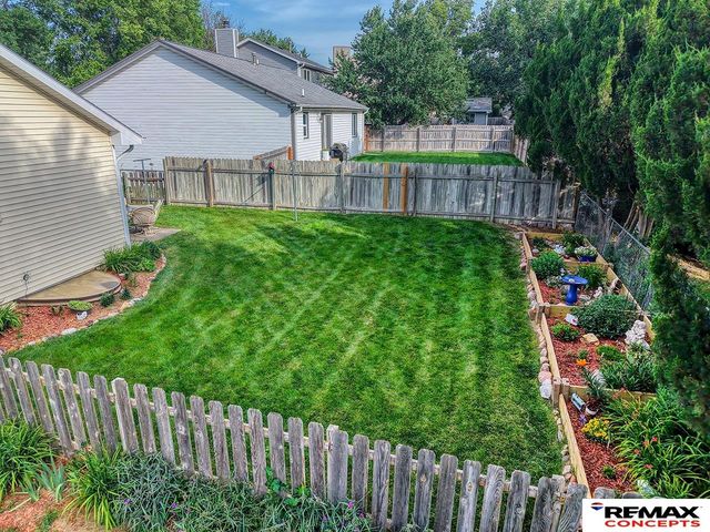720 W Chadderton Drive, Lincoln, NE 68521