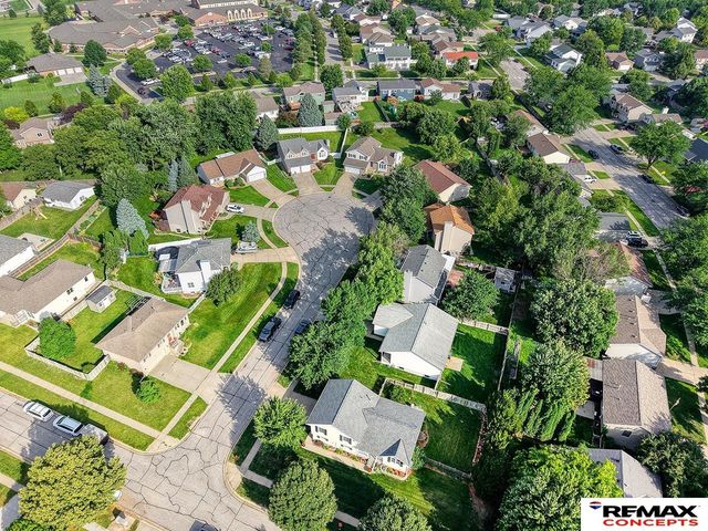 720 W Chadderton Drive, Lincoln, NE 68521