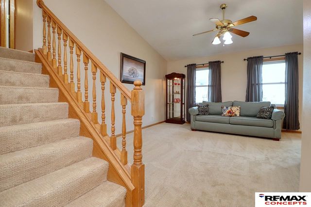 720 W Chadderton Drive, Lincoln, NE 68521