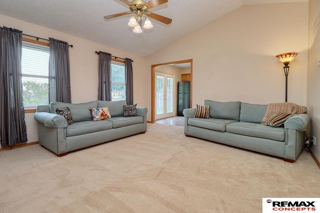 720 W Chadderton Drive, Lincoln, NE 68521