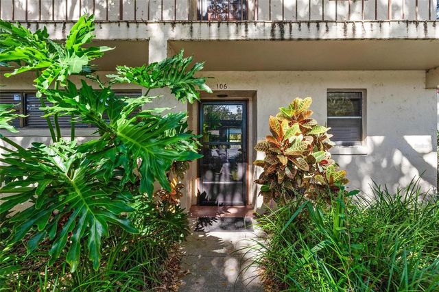 4300 BAYWOOD BOULEVARD B106, Mount Dora, FL 32757