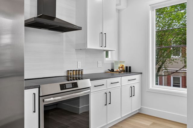 116 Heath Street B, Somerville, MA 02145